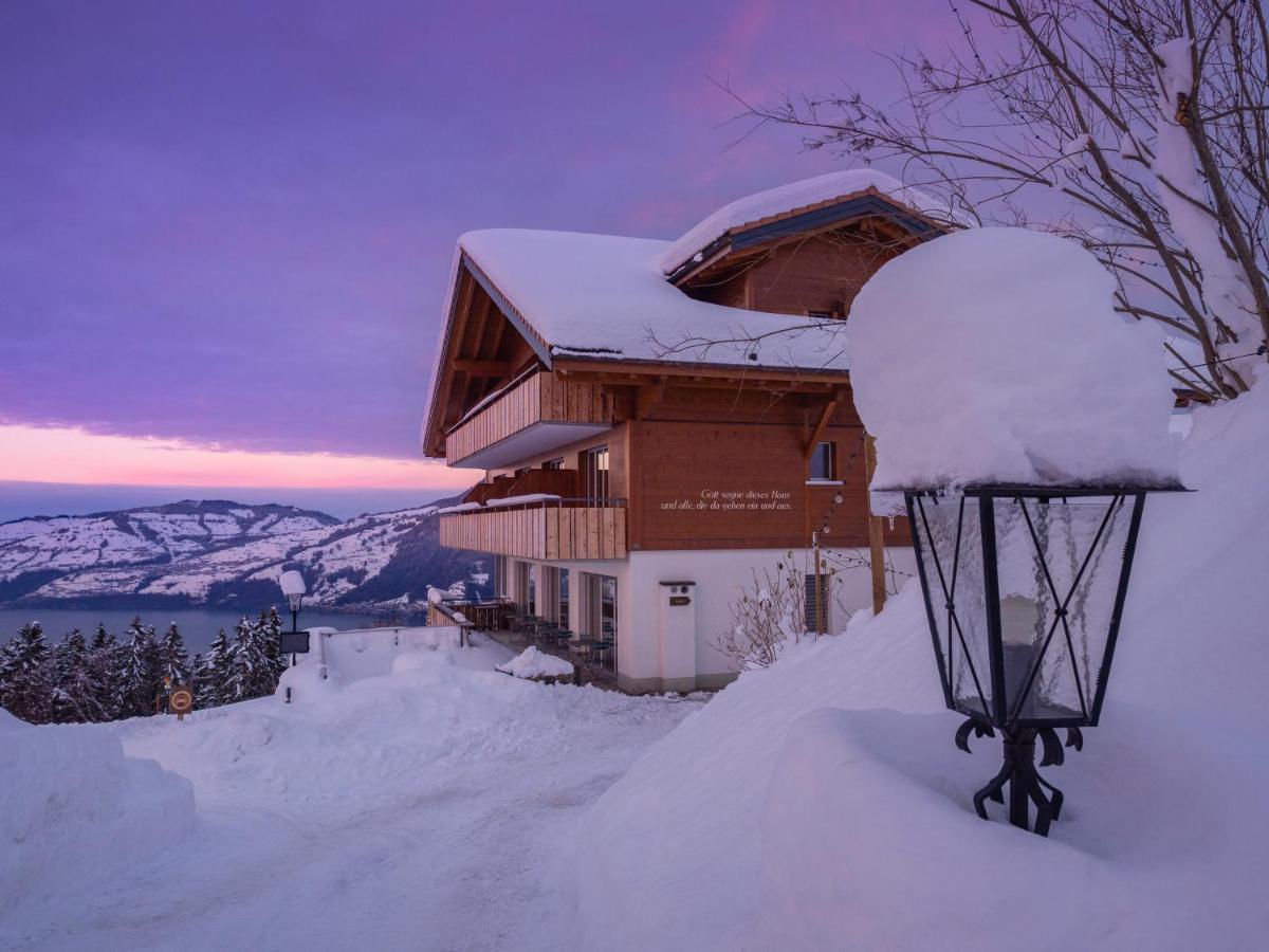 Auszeit-Hotel Z Aeschiried Aeschi Bei Spiez Buitenkant foto