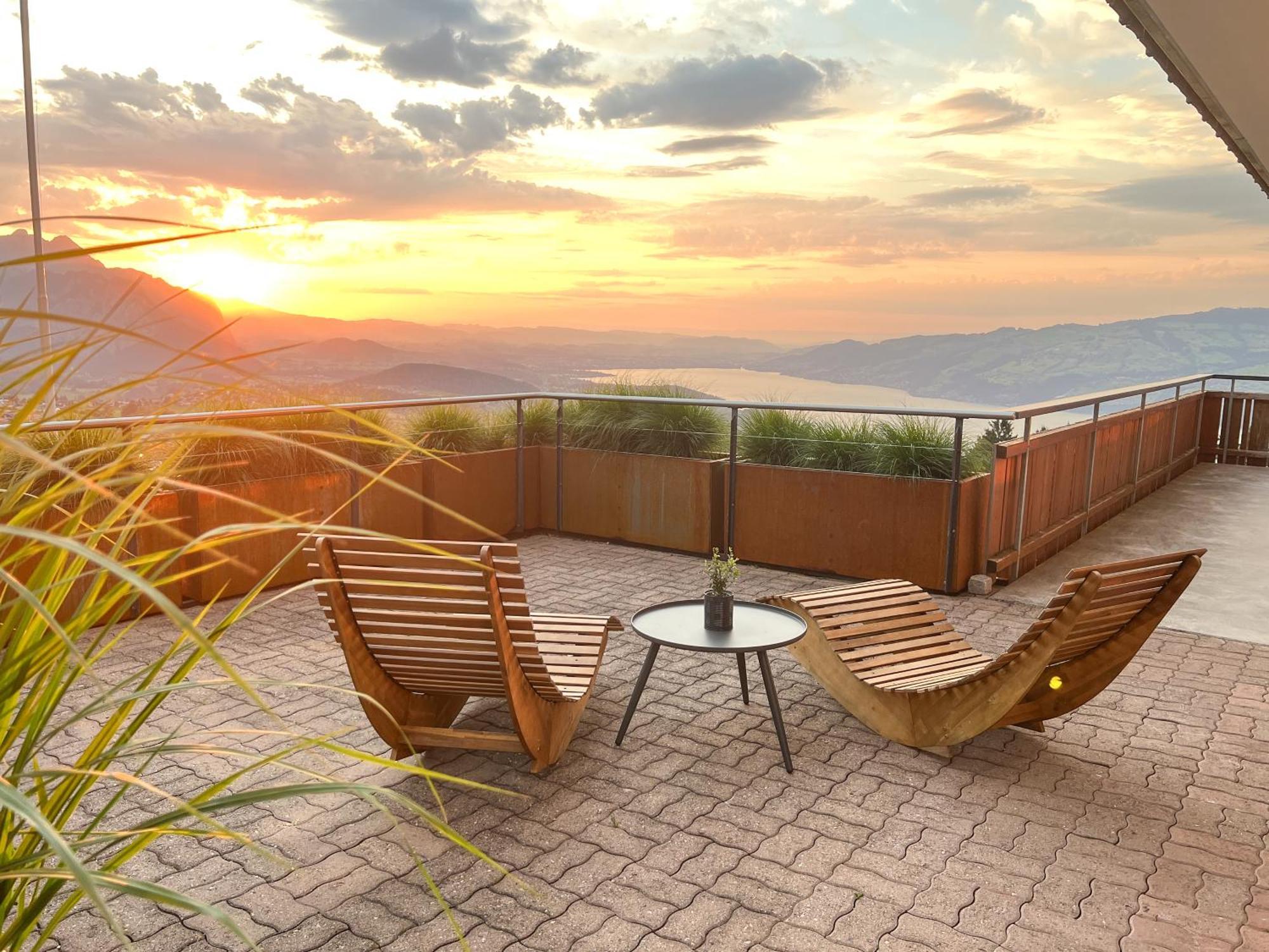 Auszeit-Hotel Z Aeschiried Aeschi Bei Spiez Buitenkant foto
