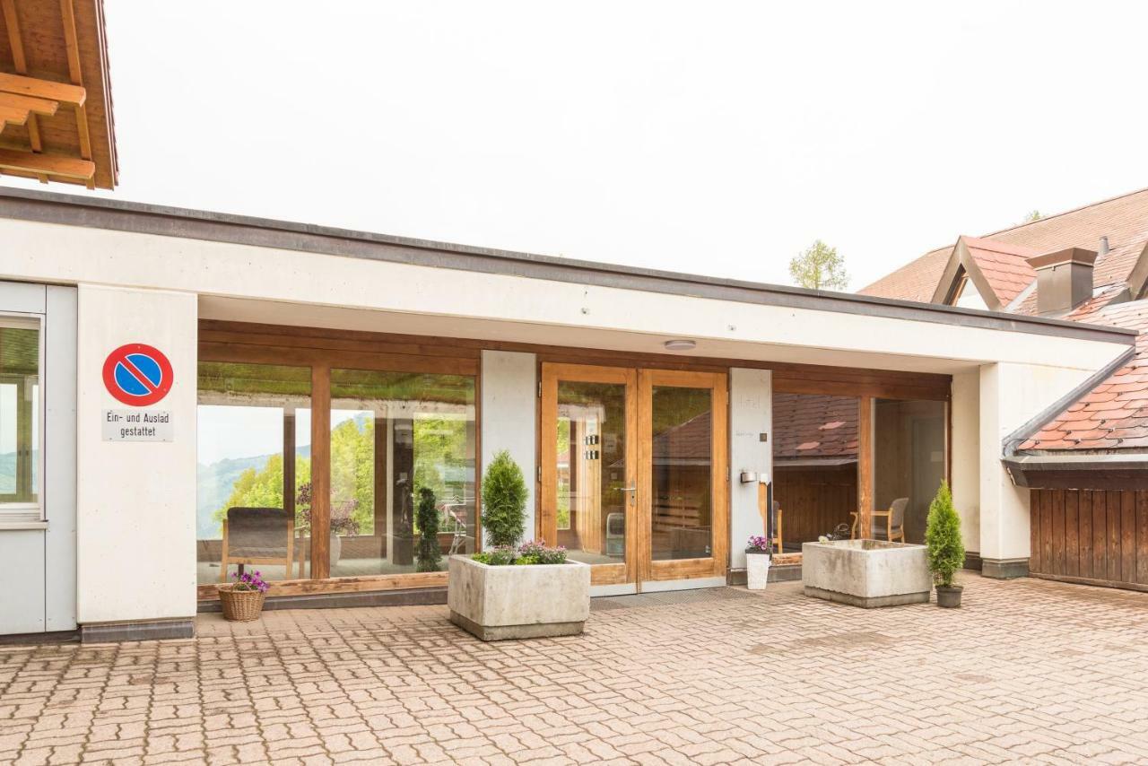 Auszeit-Hotel Z Aeschiried Aeschi Bei Spiez Buitenkant foto