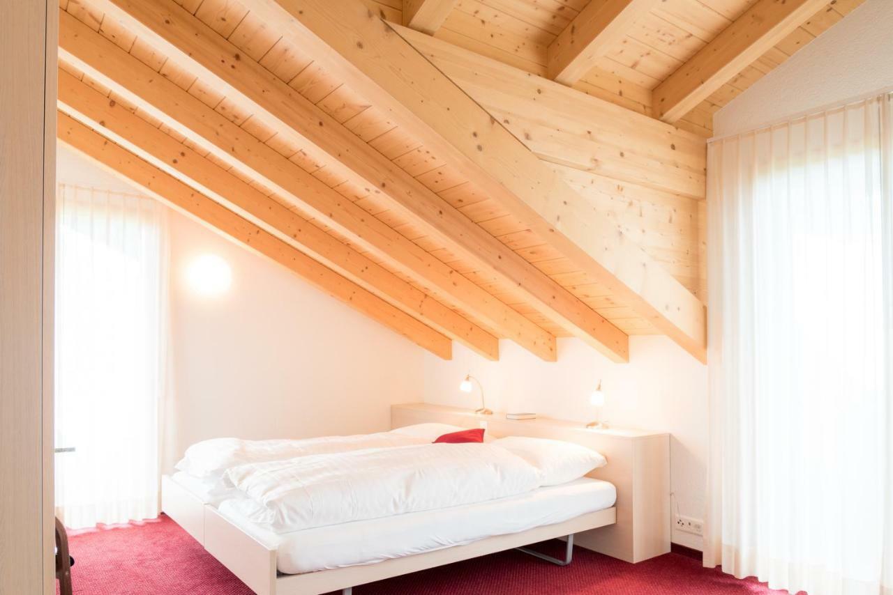 Auszeit-Hotel Z Aeschiried Aeschi Bei Spiez Kamer foto